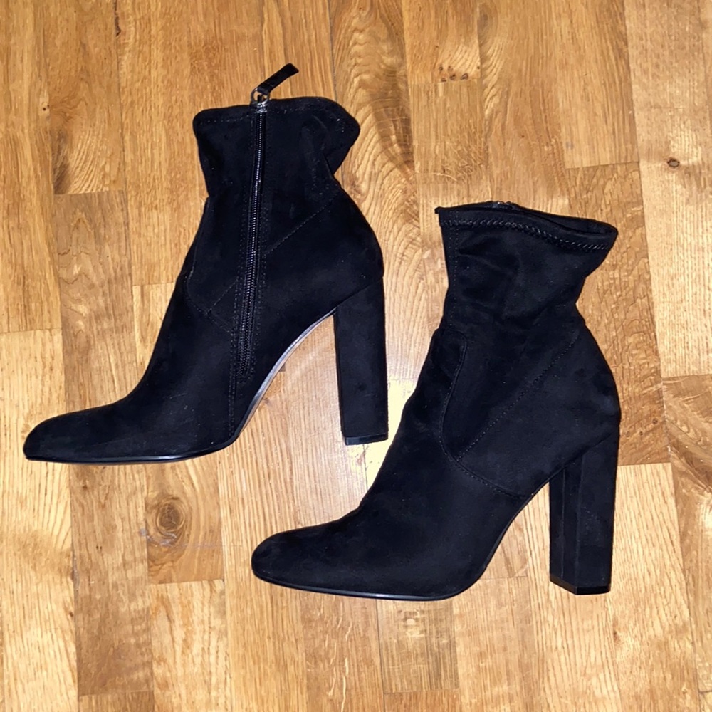 Steve Madden Edit Suede Bootie Women’s Black Size 8